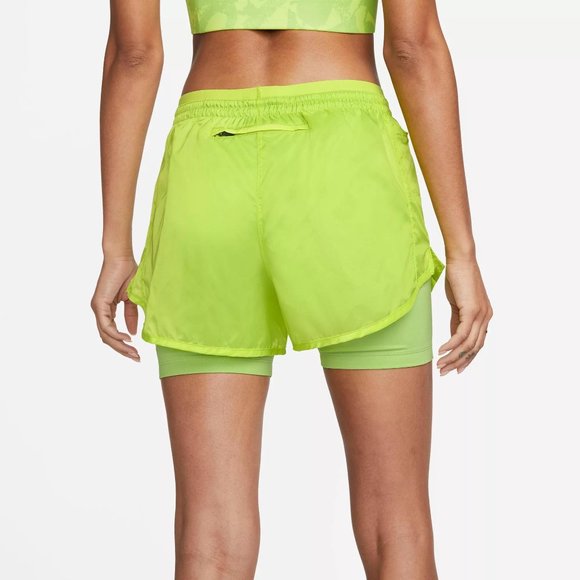 NWT Nike Women's Icon Clash Tempo Luxe Mid-Rise Running Shorts - Picture 2 of 8